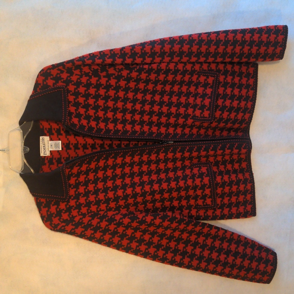 Pendleton jacket size medium like new